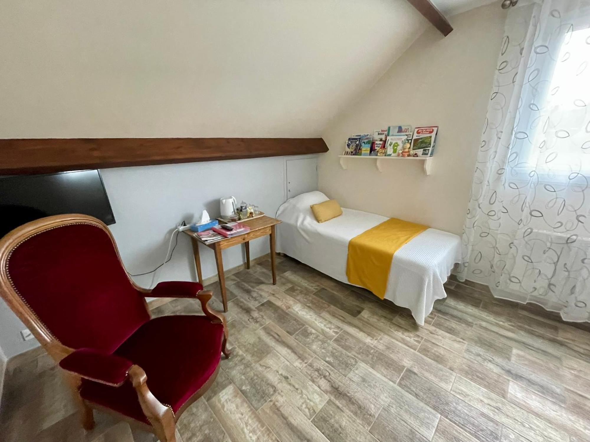Au Nom Des Dames, Maison Et Table D'Hotes, Pres De Chenonceau Et Du Zoo De Beauval Faverolles-sur-Cher Esterno foto